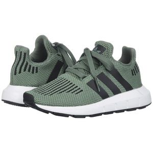 boys swift run adidas